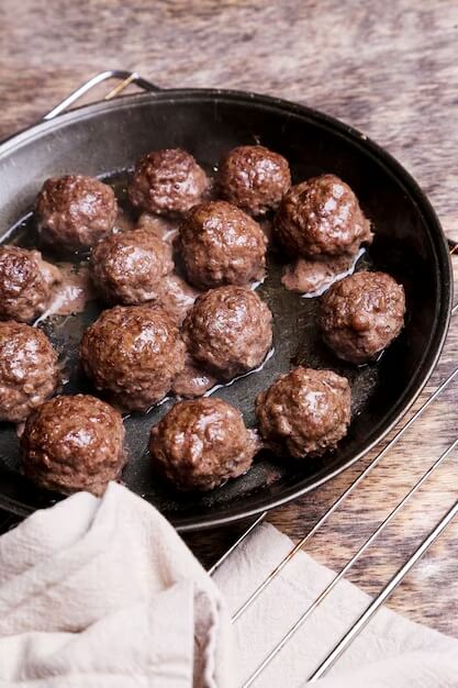 Lion’s Head Meatballs / china king menu-2024